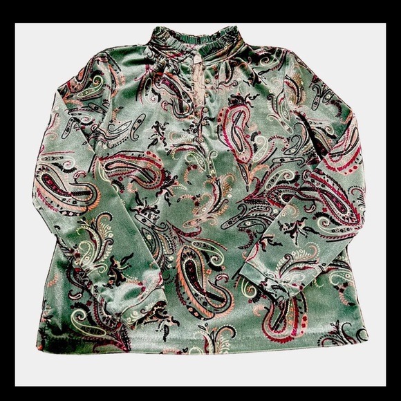 Charter Club paisley top. NWT - Picture 2 of 5